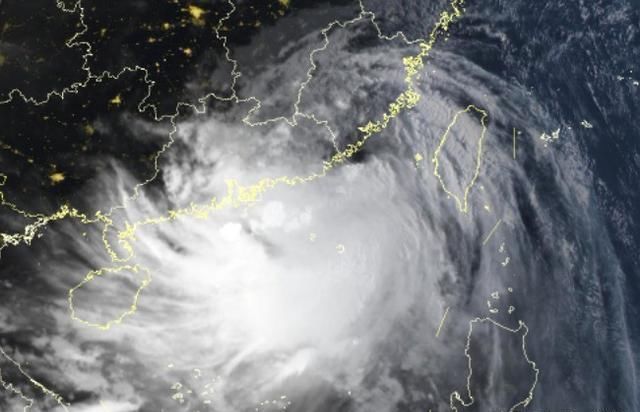  「局地」登陆地彻底变了！白鹿破纪录即将袭击广东，局地特大暴