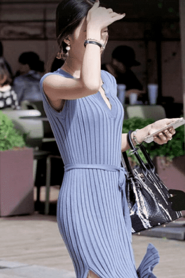 小姐姐■街拍:气质卓绝的美女,穿搭很好看!
