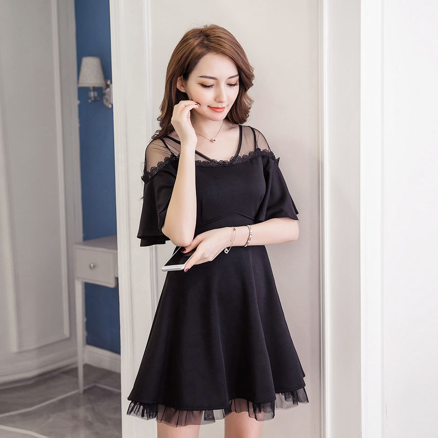 小清新长裙来了,穿上显瘦又修身呢