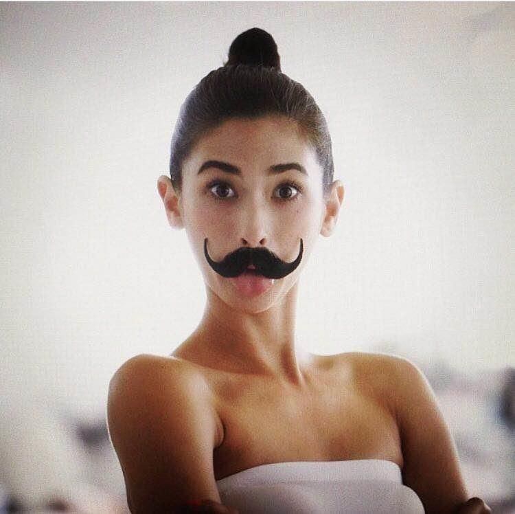 没有大胸一样魅惑人心让你目不转晴的模特小姐姐真的不心动么