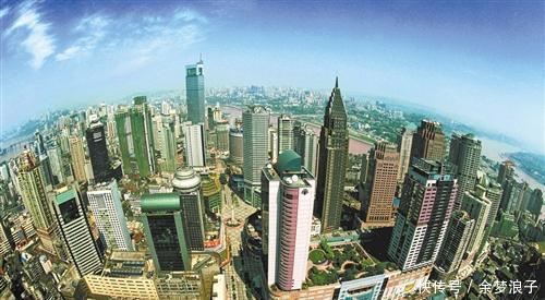  主城@重庆主城又一商务区正快速崛起，距机场15公里，始建于清乾