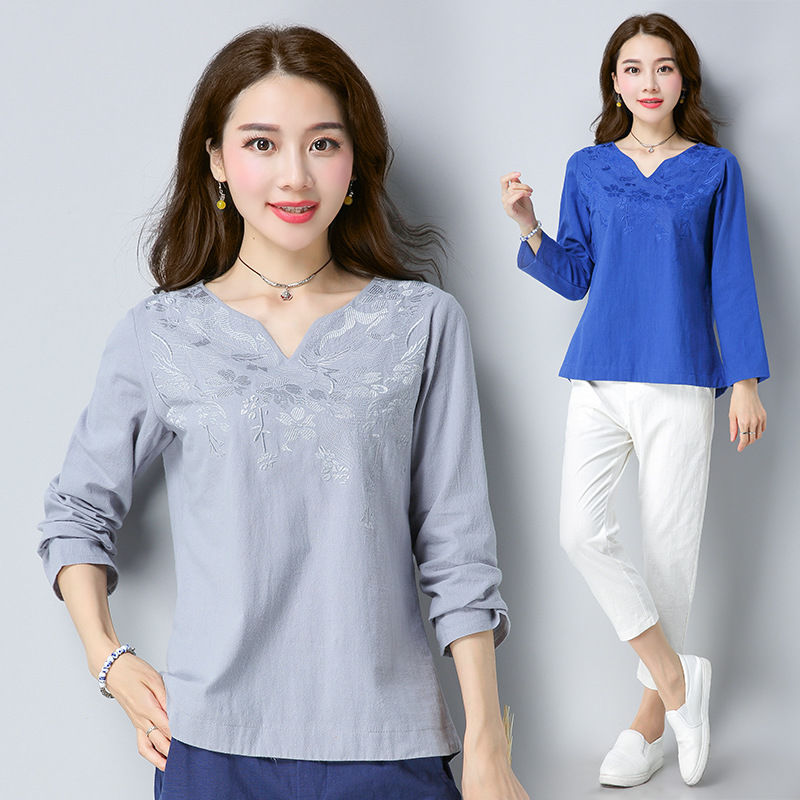 现在女人越来越会穿，棉麻衣+平底鞋，美出新高度，这才叫洋气