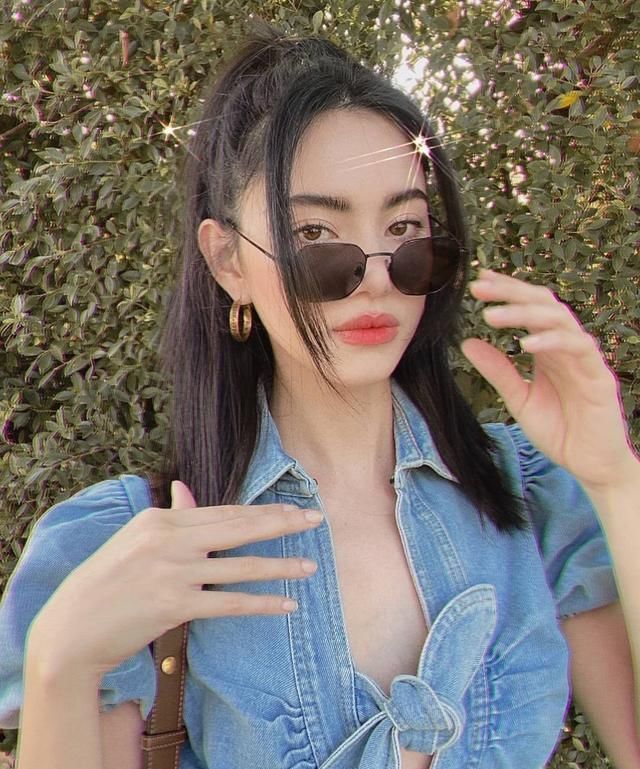  水蛇腰@泰国女星Mai太惊艳了！可甜可盐人间仙女， \＂水蛇腰\＂过于吸睛