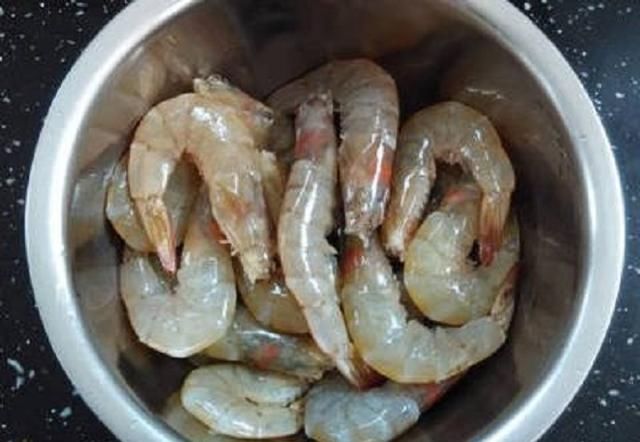 「知识」学会小知识买虾不上当 记住这几点让你做出来的虾肉嫩鲜美还不腥