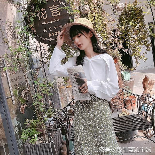初秋怎么穿?文艺小姐姐的穿搭示范给你灵感