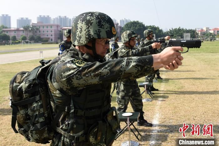  『杨德荐』强军先强将 福建武警掀练兵热潮