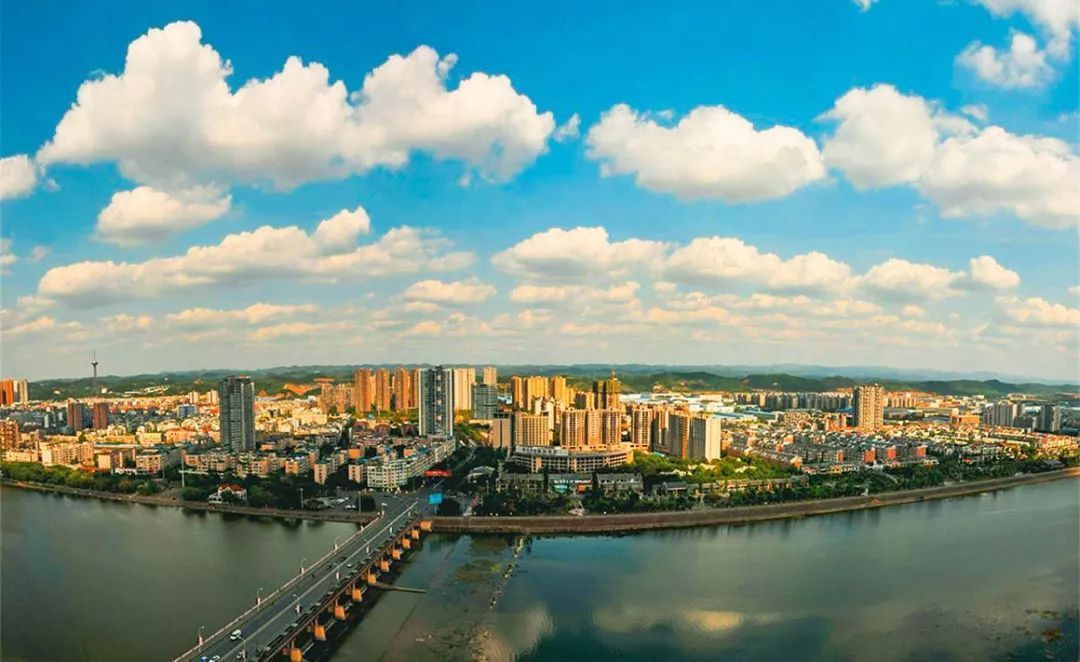 四川有望晋升三线的城市，德阳、宜宾落选，它是四川第二人口大市