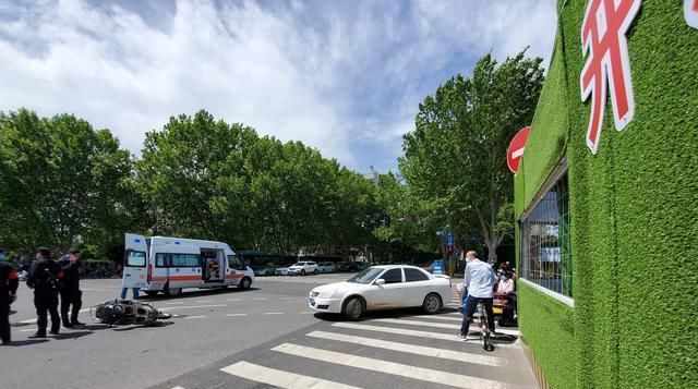 『面目全非』郑州发生严重车祸！电动车“面目全非”，市民都需警惕！