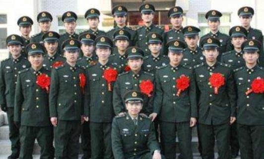 服役8年的退伍军人，回到地方能够找什么工作退伍老兵道出答案