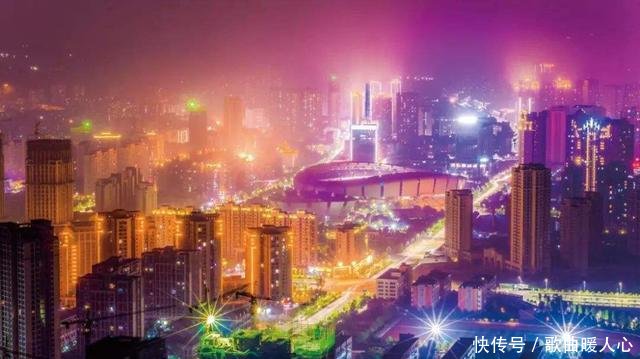 2019中国十佳不夜城排行榜，西安顺利上榜，居然没有上海