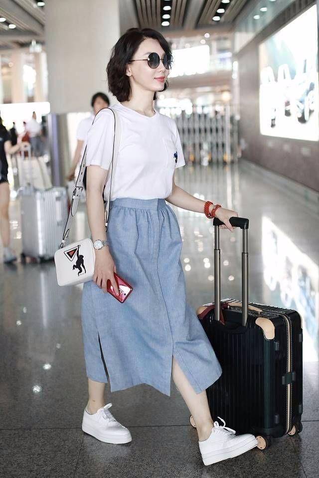 陈数明明41岁!可看照片总觉得她才18!网友:p图都p不来的气质!