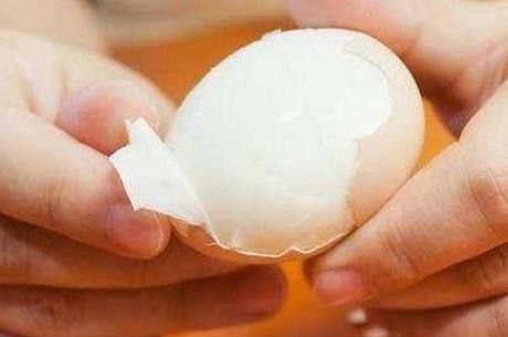  「扔掉」吃完的鸡蛋别把壳扔掉了，它有很多神奇作用！你不知道