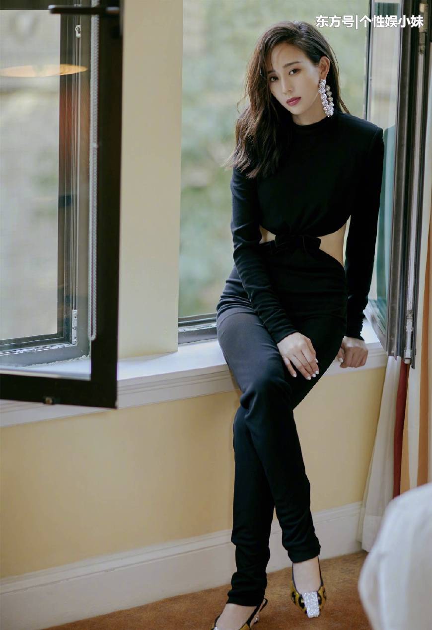 众女星现身纽约时装周，张钧甯、景甜等带给你不一样的穿搭时尚！