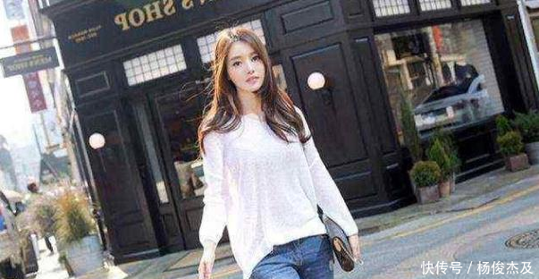 优雅清爽的牛仔裤美女，气质出众，走到哪都吸睛