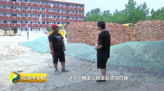 回应记者采访态度不积极、不端正！台儿庄“哑语”干部被停职检查