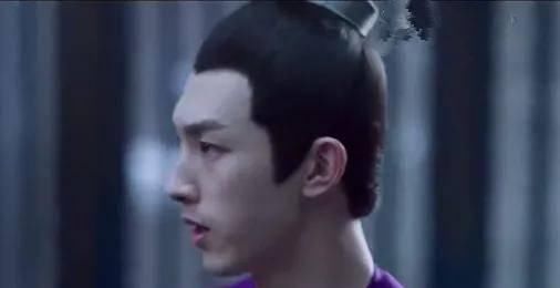 『品牌女装』男星品牌女装造型设计有多狠?李佳航雷人,白敬亭震撼,任嘉伦差距很大