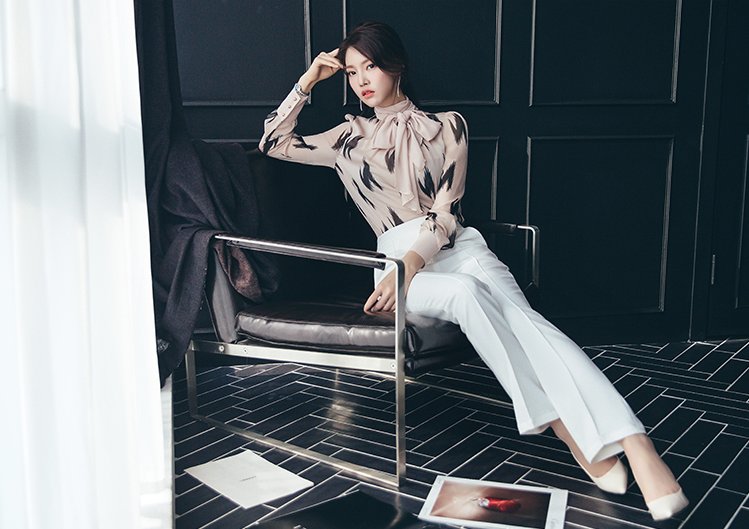 除了职业裙，能驾驭长裤的必是美女