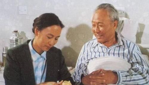  『奚美娟』65岁奚美娟和前夫同台飙戏！男方早另娶妻，她独自带娃生活26年