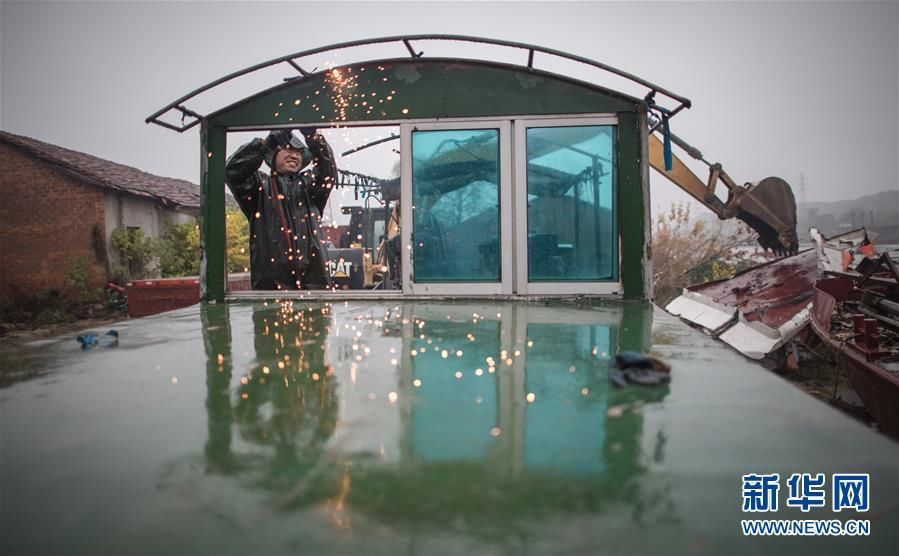  退捕：退捕上岸的长江渔民