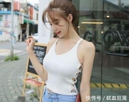  【优美】牛仔裤的穿搭绽放光彩，气质优美