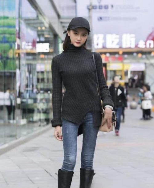  『气质』养眼女神街拍：气质优雅的美女，一件黑色的连衣裙，时尚魅力气质