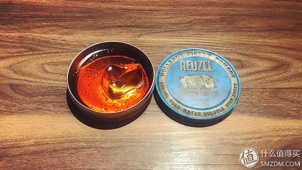 纸上得来终觉浅，人丑就该自己剪 篇四:头发长度太尴尬?定型产品