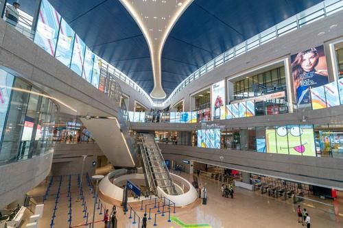  捷运@去卫星厅登机是一种怎样的体验？首批“尝鲜”旅客已遭羡慕