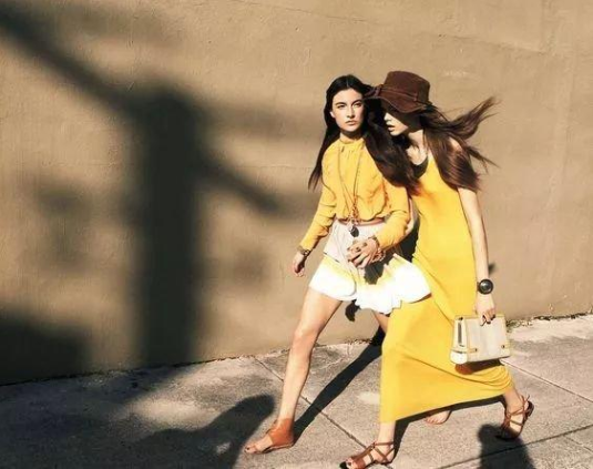 华为nova 3樱草金潮爆今夏,打响醒目亮色PK战