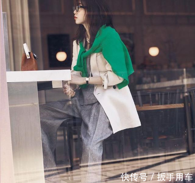 #衬衫连衣裙#如何打造气质独特的职场穿搭?4种风格8组示范,通勤时尚不打烊