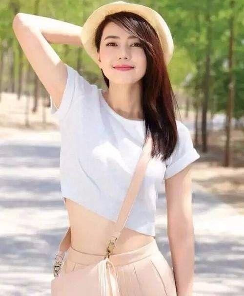 高圆圆剪了短发，又有了清纯感!网友:感觉回到了出道时的样子!