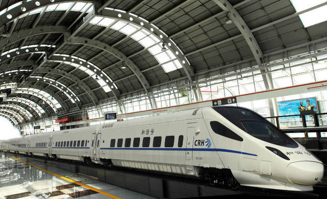  『最快』中国修建地铁最快的城市，不是成都和杭州，却是被誉地铁狂魔的它
