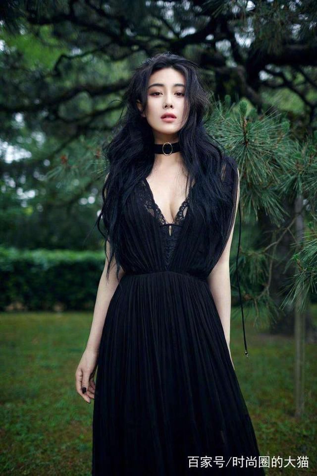 何捷为什么选择张馨予，看了这几张照片你就知道为什么了