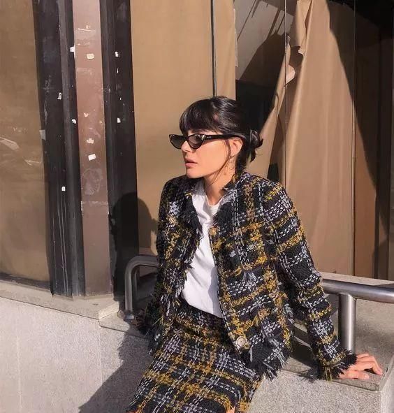  【过时】依然秀小香风外套 永不过时的经典