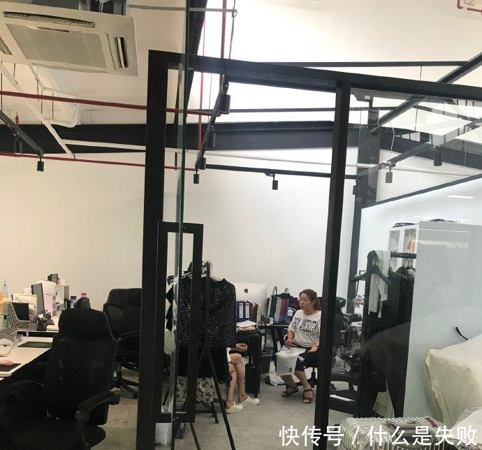 李雨桐公司疑倒闭, 遭网友吐槽实力回怼放大料