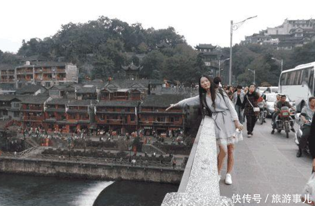 ?中国最难堪的景点:上个厕所2块吓跑游客,今费尽心思挽留游客