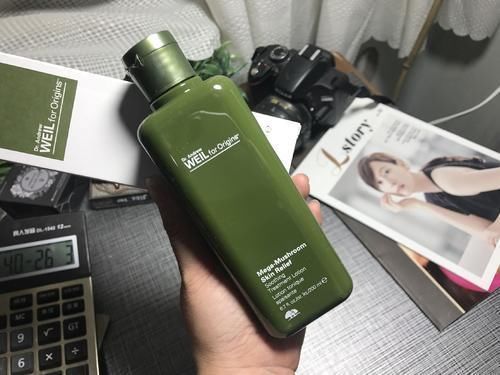  「菌菇」什么护肤品值得我一囤再囤？菌菇水囤了4次，雅顿金胶最值得囤
