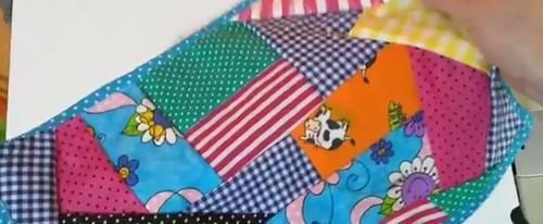  「流苏」再丑的包包都能用流苏拯救，闲置旧包这样改造，比新买的还美