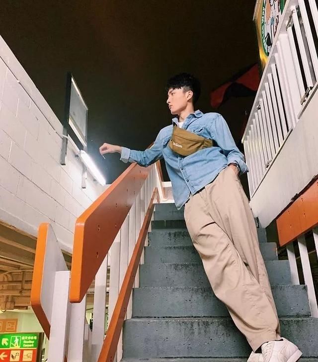  『爱回家之开』他入行仅四年就获4项大奖提名，未来TVB最值得期待的男星是他？