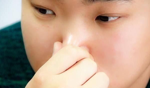  【心火旺盛】老是口干、口苦、口臭，是咋回事？不瞒你说，背后问题或不简单