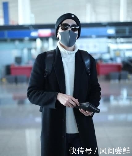 黑色呢大衣怎么内搭