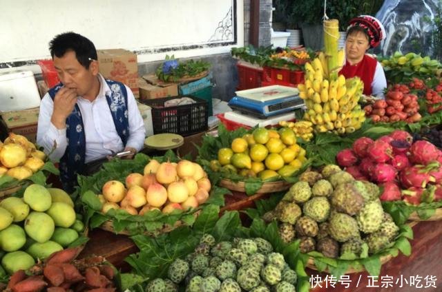 一边苹果西瓜吃不起，一边上千吨李子烂地里没人收，老农坐地摇头