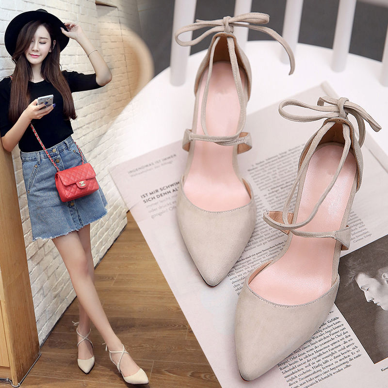 每个女人都应该有这么一双高跟鞋，即可凸显完美的曲线