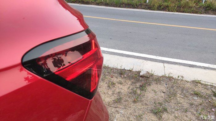 荣威RX3不喜欢跟团，更喜欢自己开车自驾游