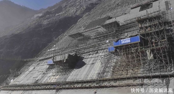 中国一超级工程，耗资660亿比三峡还大，面积大到可放6架波音747