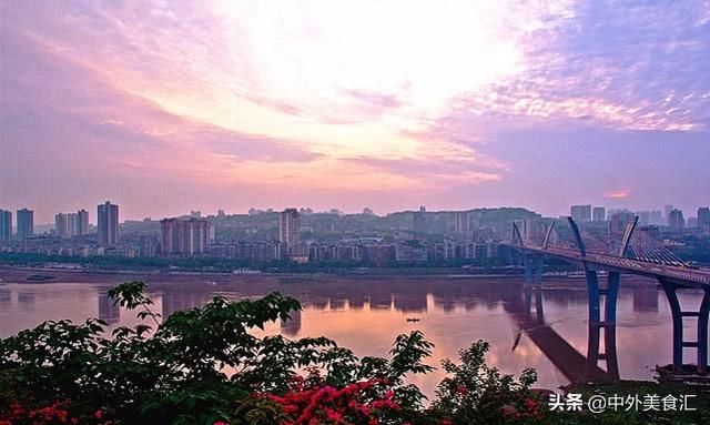 火锅发源地却不是成都、重庆，而是这座小城市