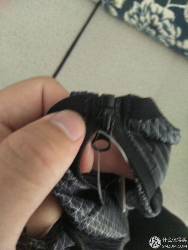 悠启轻薄防晒皮肤衣+迪卡侬防晒衣简单晒单、对比