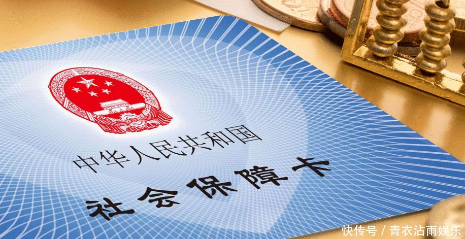  钱比■三十岁后每年存银行一万, 但是不交社保, 退休后钱比社保