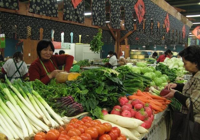 专家说近5年，4类“城里人”八成得回农村，其中有你吗？怎么看