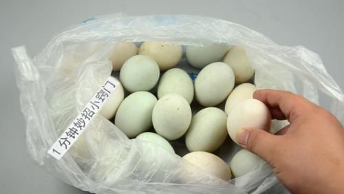  #不少#剪刀插进大米里厉害，不是迷信，节省不少钱，可惜知道的人不多
