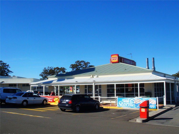 高速的“逢三必进”是啥秘诀?老司机:这都不懂，还敢上高速?